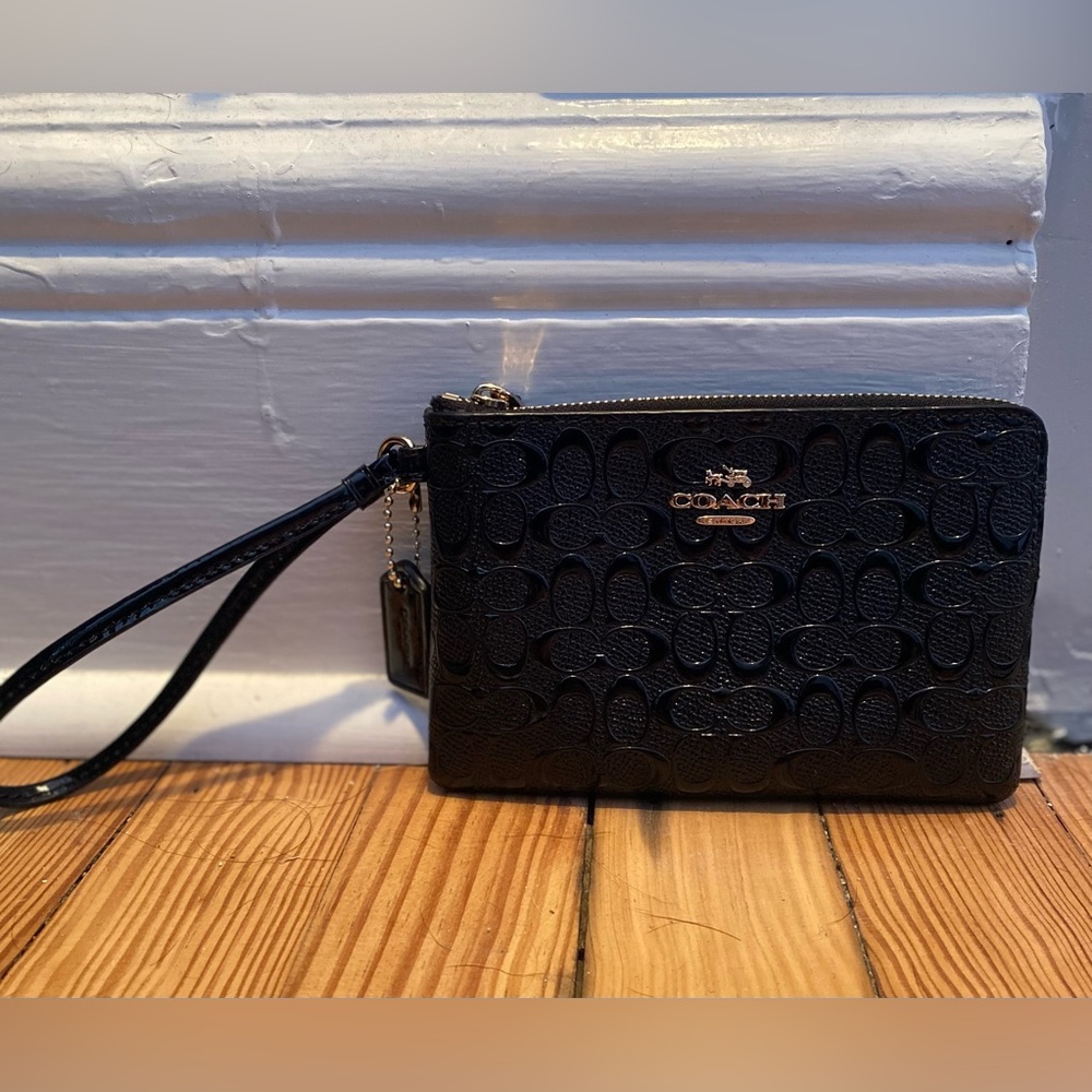 Great Condition | Barely Used | All black Coach wallet |